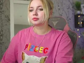 Moon-valkyriie  live sex cam