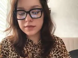 Whitleysteinkraus  live sex cam