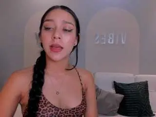 Amaliacrus  live sex cam
