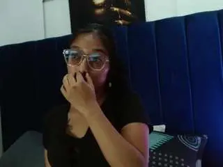 Charllot-wish  live sex cam