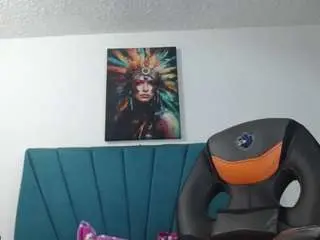 Dubraska1  live sex cam