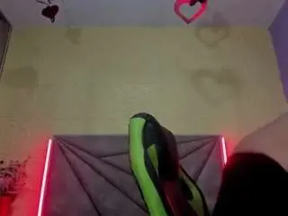 Dubraska1  live sex cam