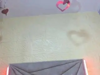 Dubraska1  live sex cam
