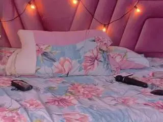 Kinky-camila  live sex cam