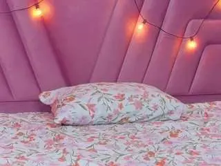 Kinky-camila  live sex cam