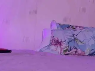 Kinky-camila  live sex cam