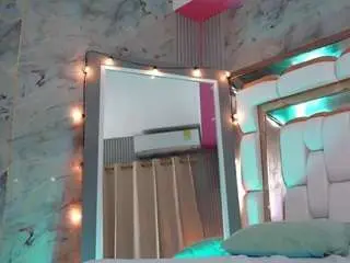 Kinky-camila  live sex cam