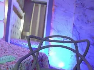 Kinky-camila  live sex cam