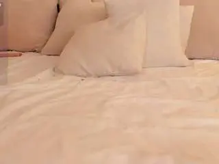 Kylie-monnrooe  live sex cam