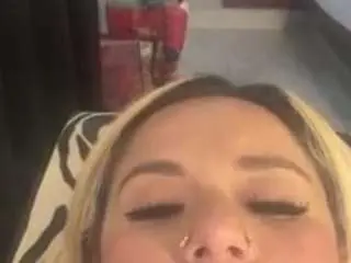 Babybadazz  live sex cam