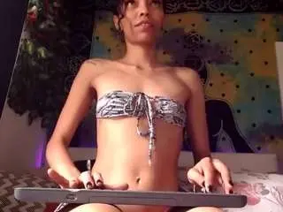 Chaneel  live sex cam