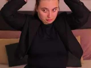 Nicole-delux  live sex cam