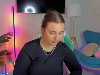 Nicole-delux  live sex cam
