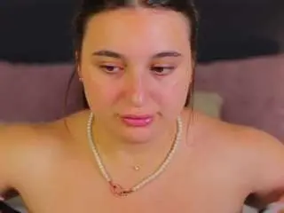 Nicole-delux  live sex cam