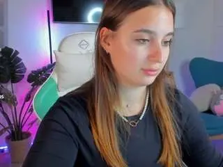 Nicole-delux  live sex cam