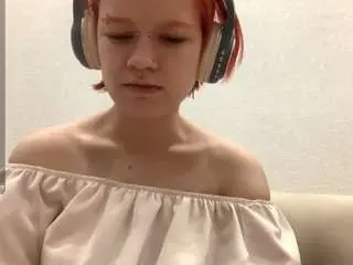 Rosinamcwhirter  live sex cam