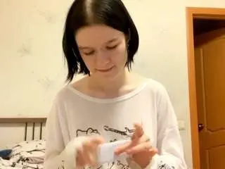 Rosinamcwhirter  live sex cam
