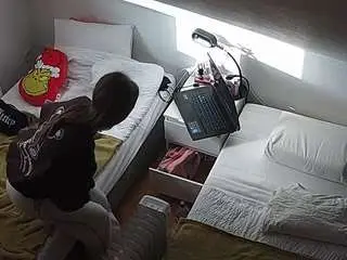 Voyeurcam-julmodels-bed-7  live sex cam