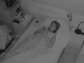 Voyeurcam-julmodels-bed-7  live sex cam