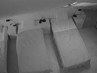 Voyeurcam-julmodels-bed-7  live sex cam