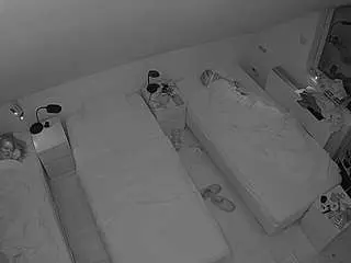 Voyeurcam-julmodels-bed-7  live sex cam