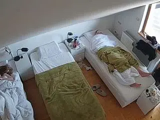 Voyeurcam-julmodels-bed-7  live sex cam