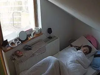 Voyeurcam-julmodels-bed-7  live sex cam