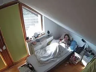 Voyeurcam-julmodels-bed-7  live sex cam