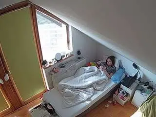 Voyeurcam-julmodels-bed-7  live sex cam