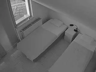 Voyeurcam-julmodels-bed-7  live sex cam