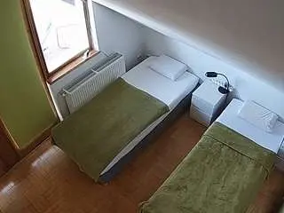 Voyeurcam-julmodels-bed-7  live sex cam