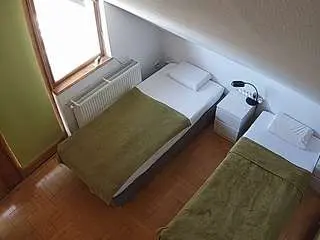 Voyeurcam-julmodels-bed-7  live sex cam