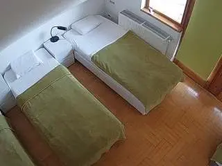 Voyeurcam-julmodels-bed-7  live sex cam