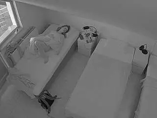Voyeurcam-julmodels-bed-7  live sex cam
