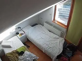 Voyeurcam-julmodels-bed-7  live sex cam