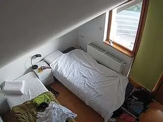 Voyeurcam-julmodels-bed-7  live sex cam