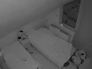 Voyeurcam-julmodels-bed-7  live sex cam