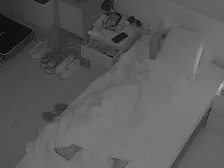 Voyeurcam-julmodels-bed-7  live sex cam
