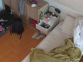 Voyeurcam-julmodels-bed-7  live sex cam