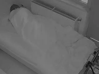 Voyeurcam-julmodels-bed-7  live sex cam