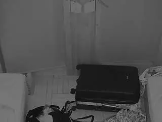 Voyeurcam-julmodels-bed-7  live sex cam