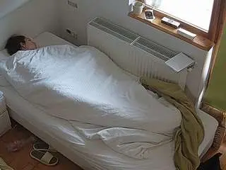 Voyeurcam-julmodels-bed-7  live sex cam