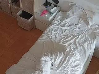 Voyeurcam-julmodels-bed-7  live sex cam