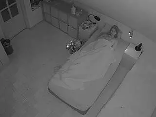 Voyeurcam-julmodels-bed-7  live sex cam