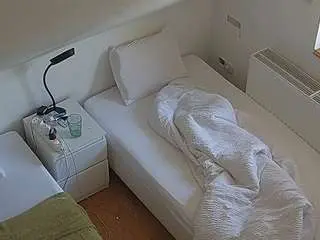 Voyeurcam-julmodels-bed-7  live sex cam