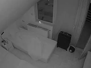Voyeurcam-julmodels-bed-7  live sex cam