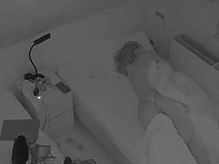 Voyeurcam-julmodels-bed-7  live sex cam