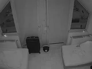 Voyeurcam-julmodels-bed-7  live sex cam