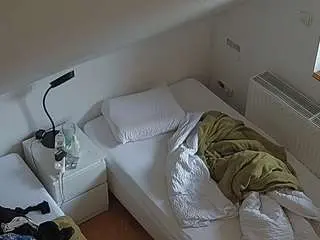 Voyeurcam-julmodels-bed-7  live sex cam