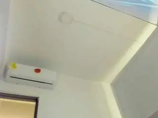 Dulce-34  live sex cam